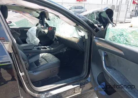 2023 Tesla Model Y Awd/Long Range Dual Motor All-Wheel Drive from USA, damaged, VIN 7SAYGAEE1PF632979